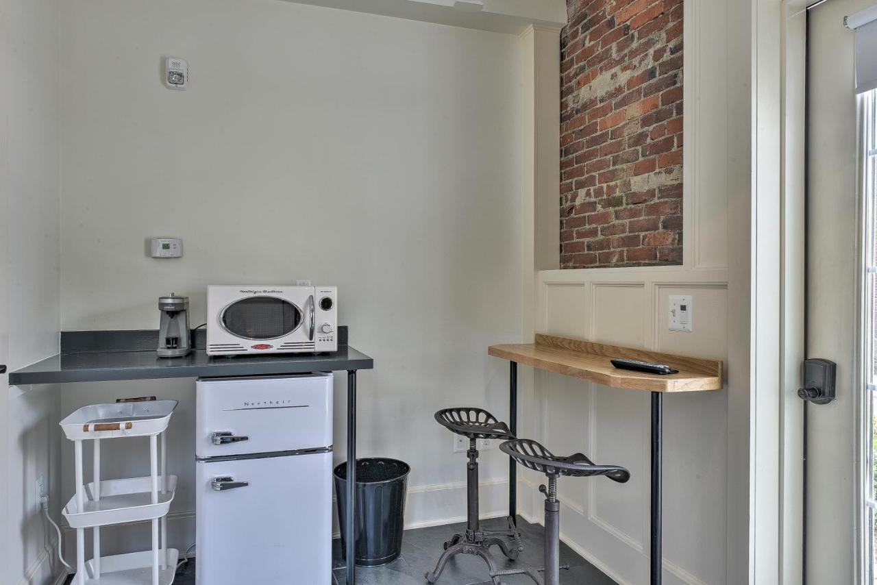 Hotel The Burrell House Keene Esterno foto